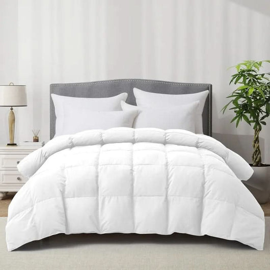 Marshmallow Luxe Ghoose Comforter